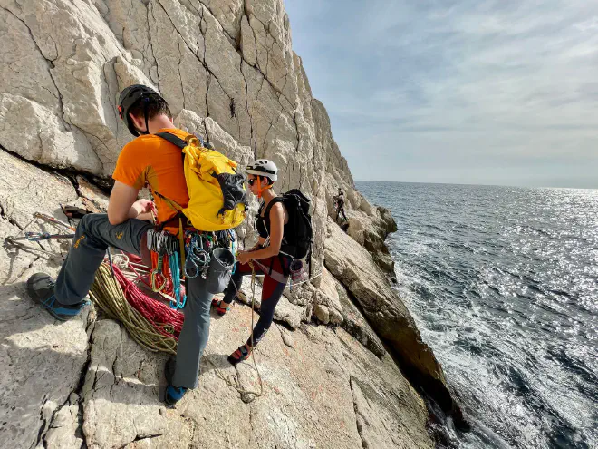 Alice et Nicolas en bas du secteur Rumpe Cuou avant de partir, photo par Romual Terranova