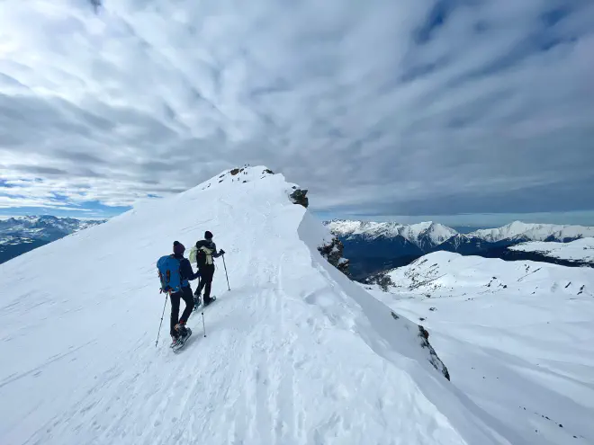 On the ridge leading to the summit
